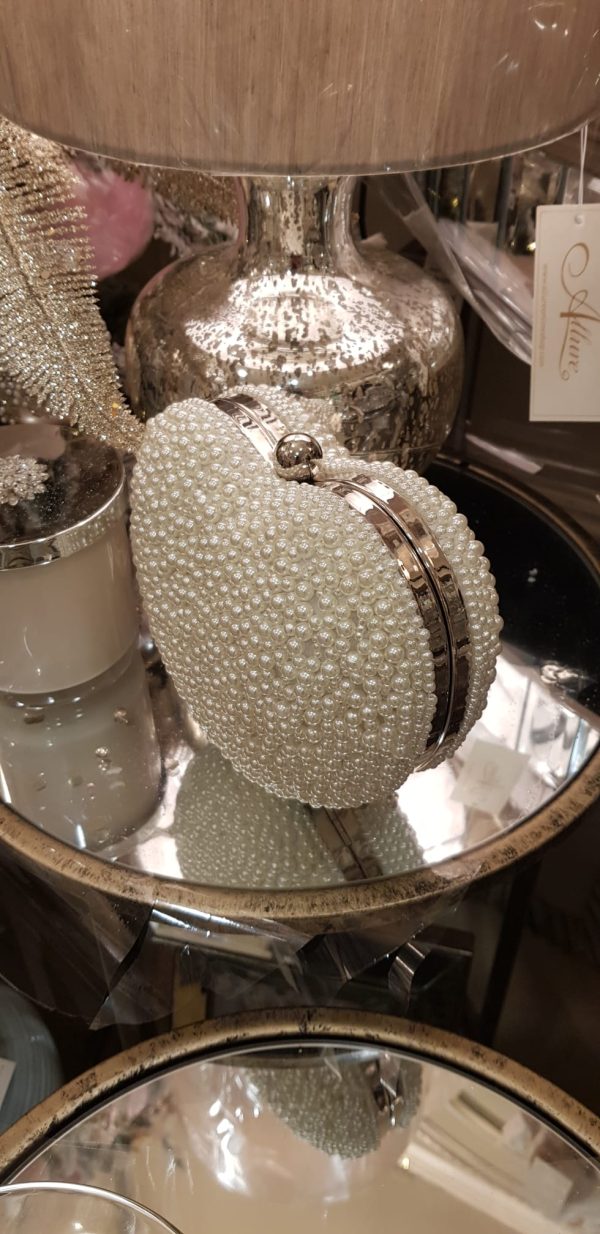 Pearl Ivory Heart Shaped Clutch Bag