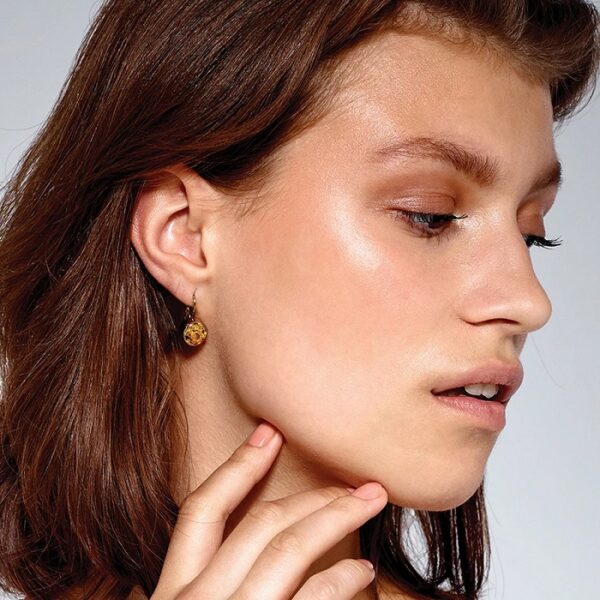LOUISE Hook Earring With Peach Crystals Gold - Image 2
