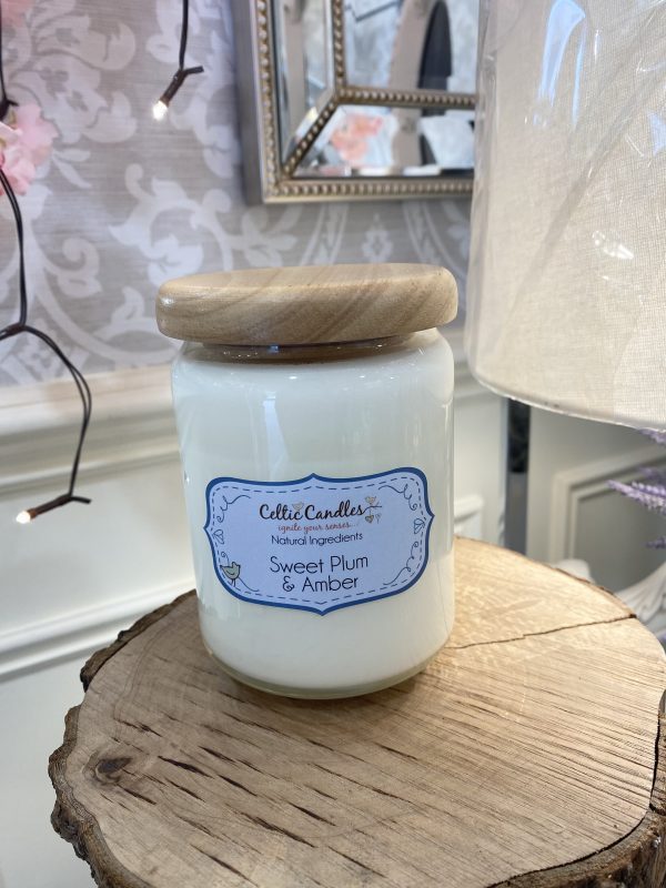 Celtic Candle Sweet Plum and Amber Pop Jar