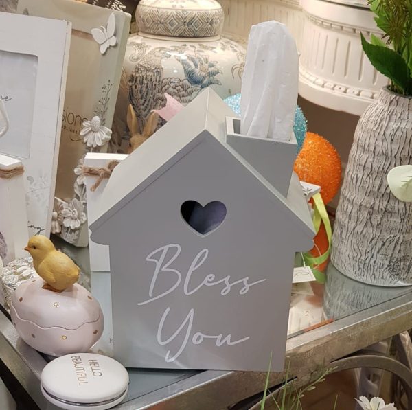 House Tissue Holder