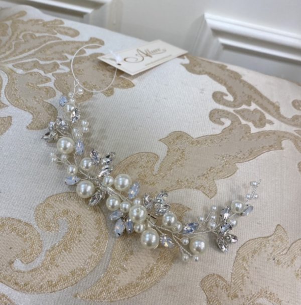 PEARL AND CRYSTAL ELEGANCE HEADPIECE - Image 4