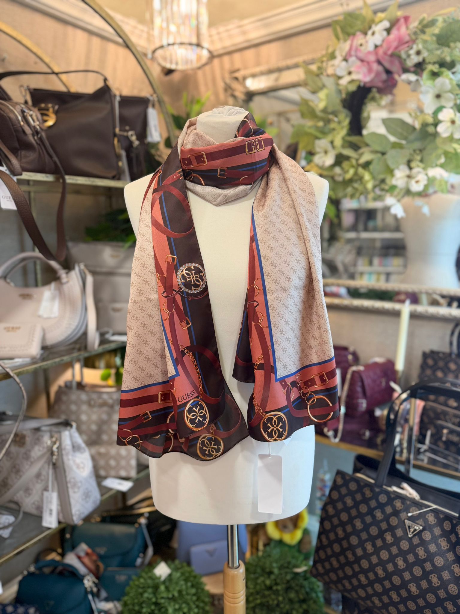 Guess Reversible Scarf Brown Multi