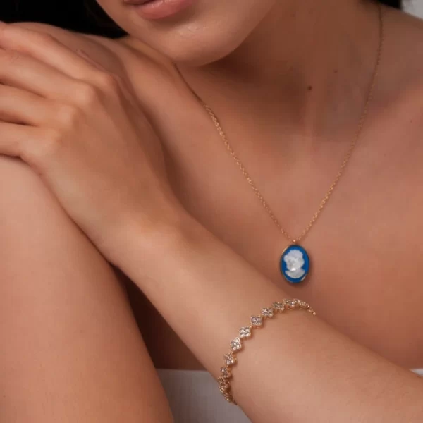 CAMEO NECKLACE - Image 3