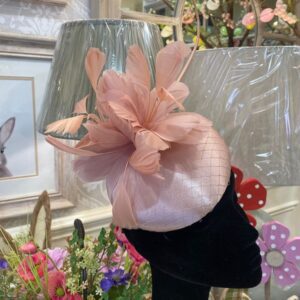Pink Beret With feather Flower Detail Dusky Pink