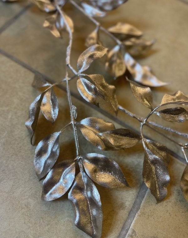 Champagne Silver Leaf Garland 115 cm - Image 2