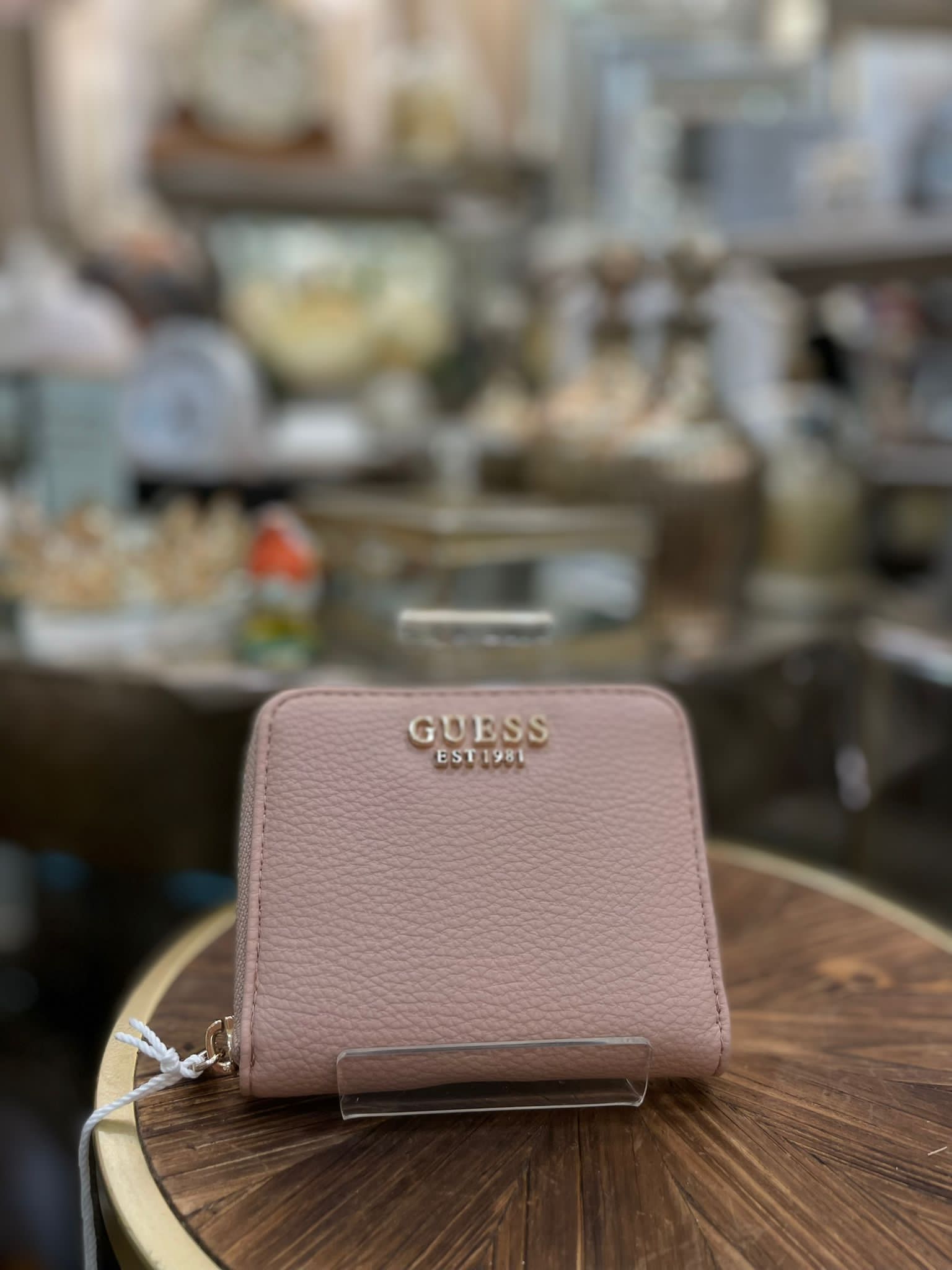 Mini on sale wallet guess