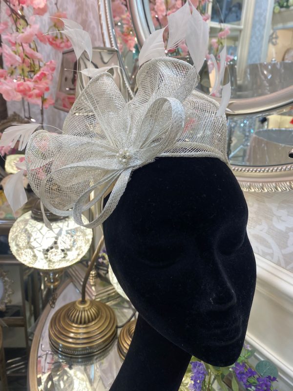 Ivory Metallic Sinamay Fascinator With Feathers - Image 2