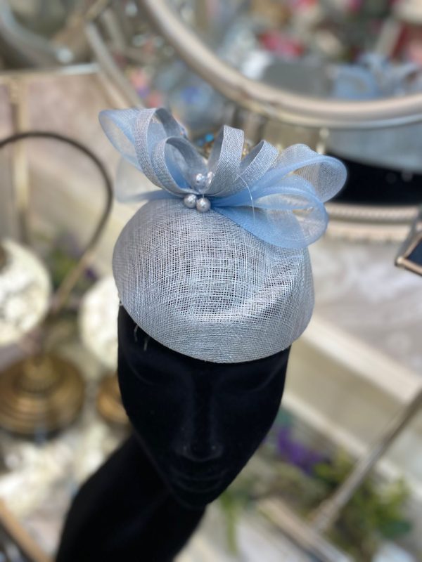 Light Blue Beret With Pearl Detail