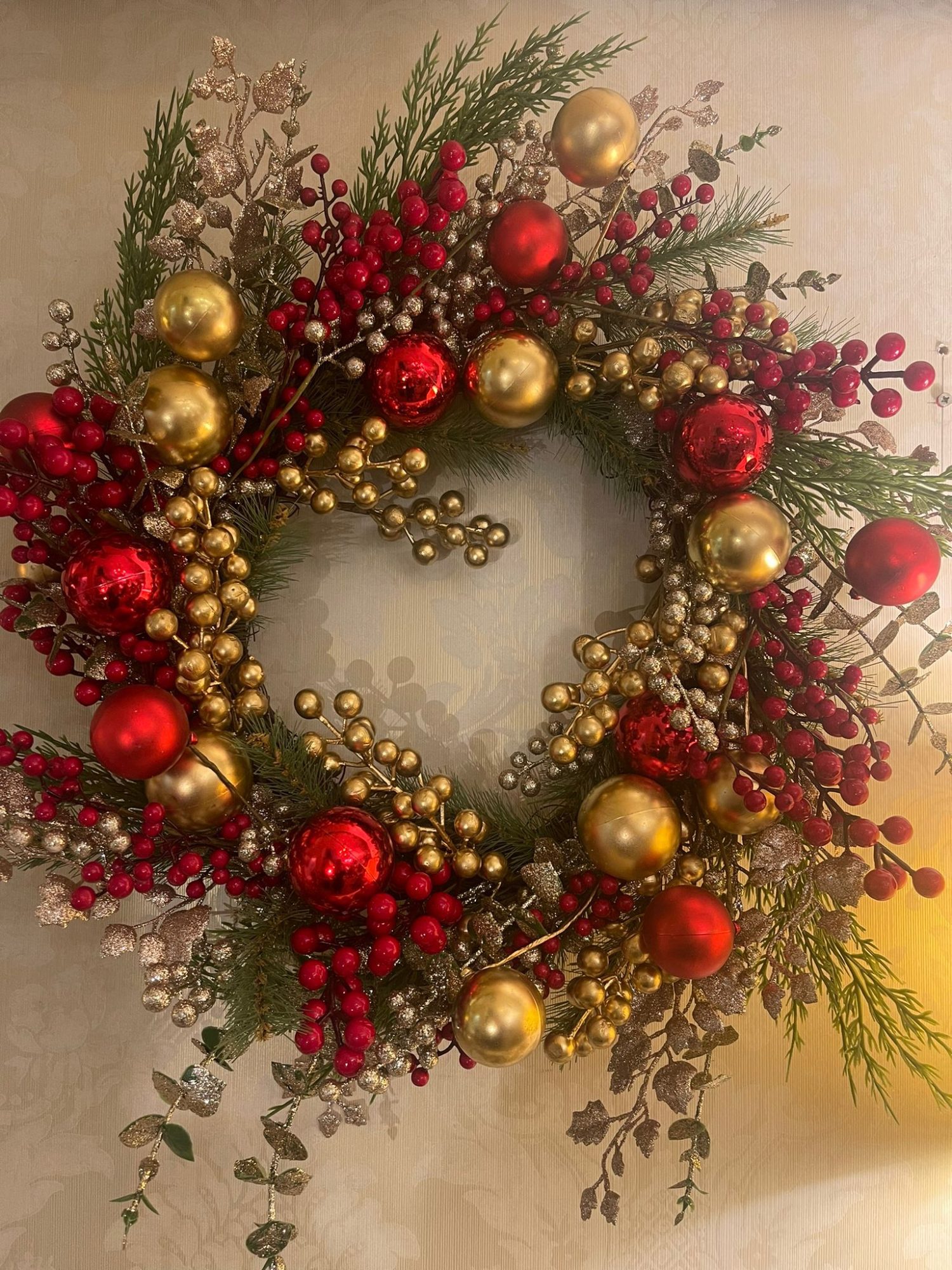 Festive Sparkle Luxury Large Wreath 65 CM - Allure Online Shop