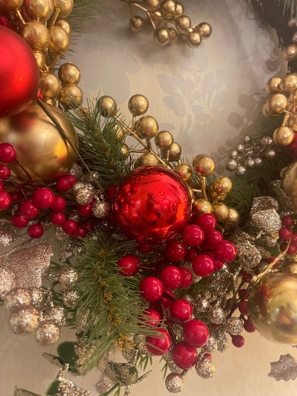 Festive Sparkle Luxury Large Wreath 65 CM - Image 3