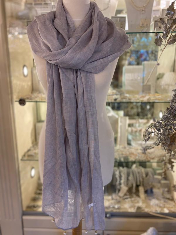 Elegant Scarf with Pearl Detail Pastel Grey Mélange