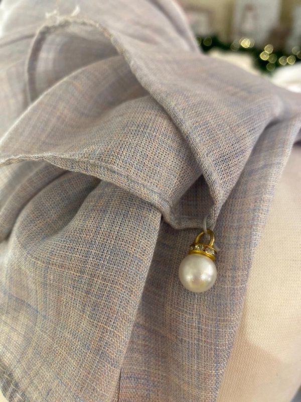 Elegant Scarf with Pearl Detail Pastel Grey Mélange - Image 2