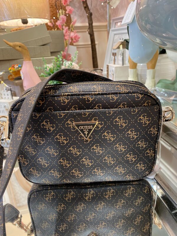 GUESS Meridian Camera Bag Brown Logo
