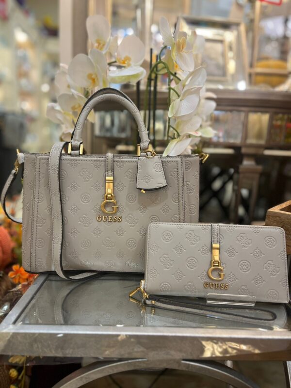 GUESS James Logo SLG Cheque Organizer Taupe Logo - Image 3