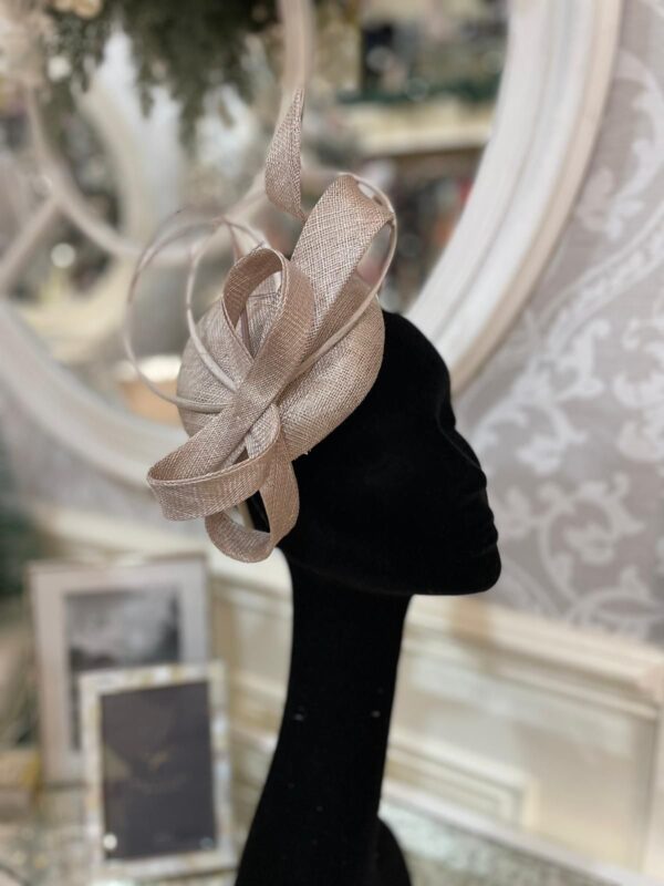 Almond Fascinator with Ribbon Knot
