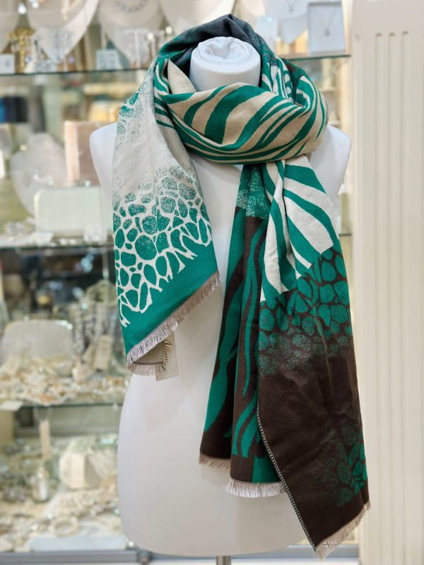 Scarf with Stripes and Cheetah Spots Green - Image 2