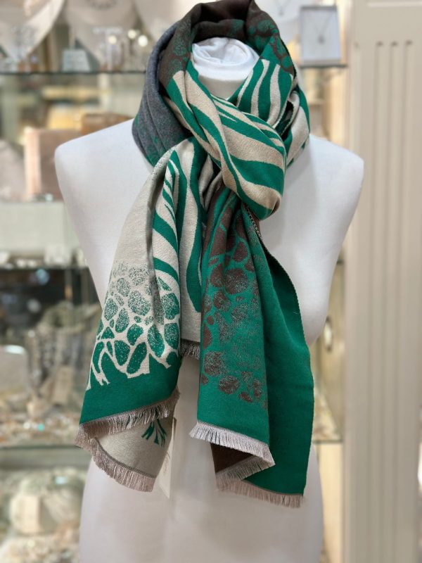 Scarf with Stripes and Cheetah Spots Green - Image 3
