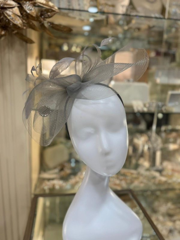 Storm Veil Knot Fascinator