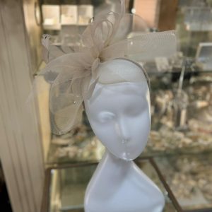 Almond Veil Knot Fascinator
