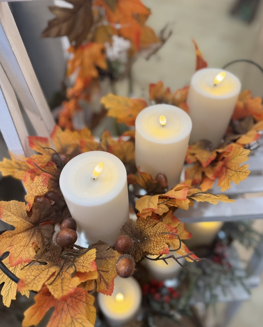 Wooden Tray Centrepiece with Autumnal & Xmas Foliage - Image 6
