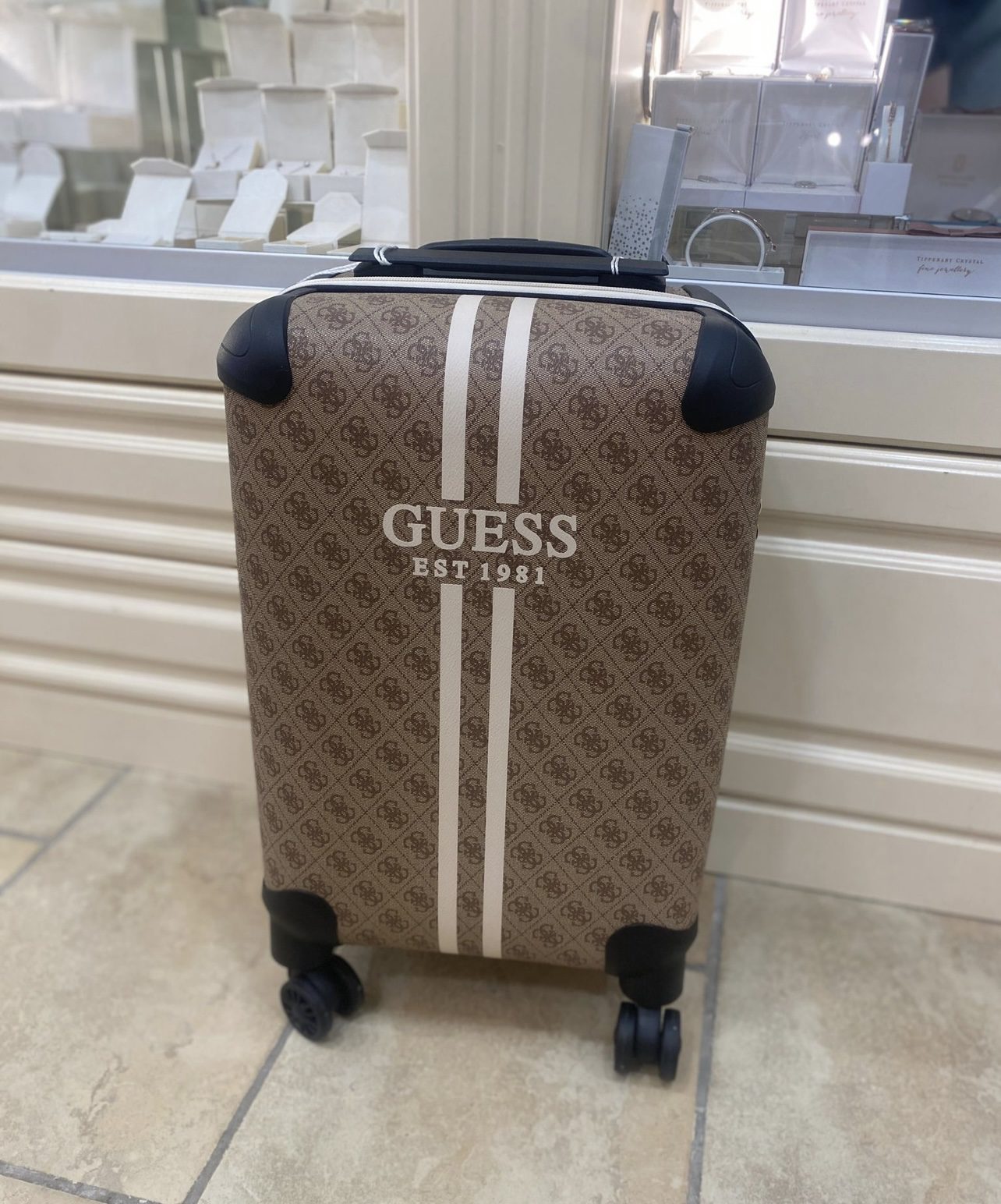 GUESS Mildred 18 In 8 Wheeler Suitcase Latte