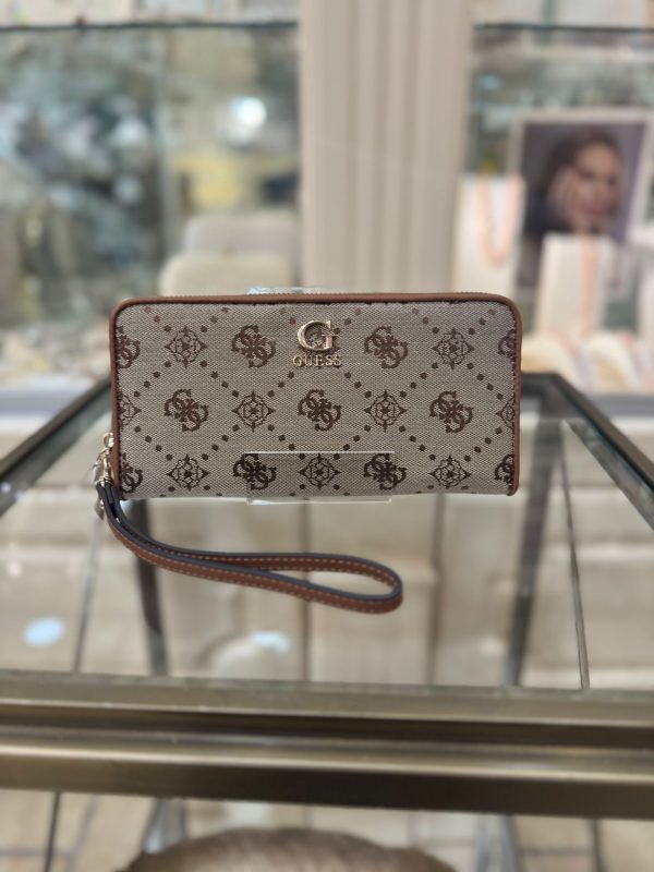 GUESS Neda Maxi Wallet Latte Logo
