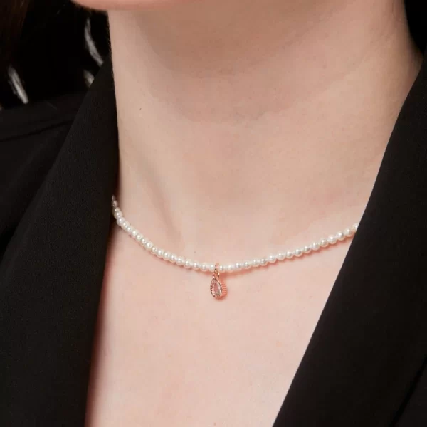 TINY SHELL PEARL NECKLACE - Image 2