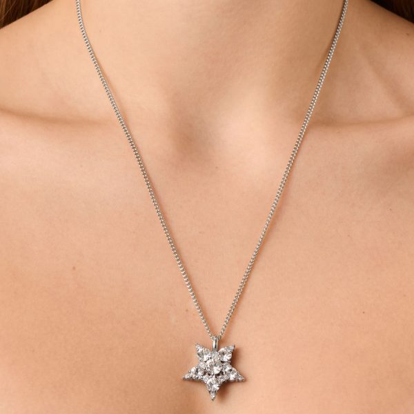 LYRA Necklace with Clear Crystals Star Pendant Gold - Image 3