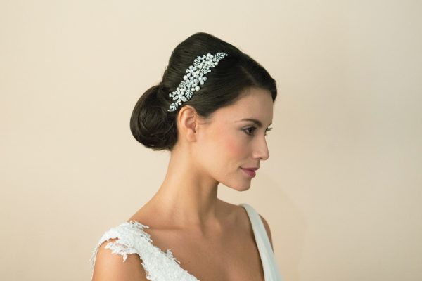 Madrid Bridal Hair Comb With Pearl & Swarovski Crystal Detail - Image 2