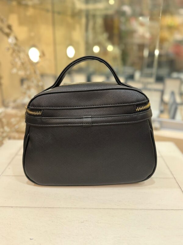GUESS Saffiano Logo Vanity Case Black - Image 2