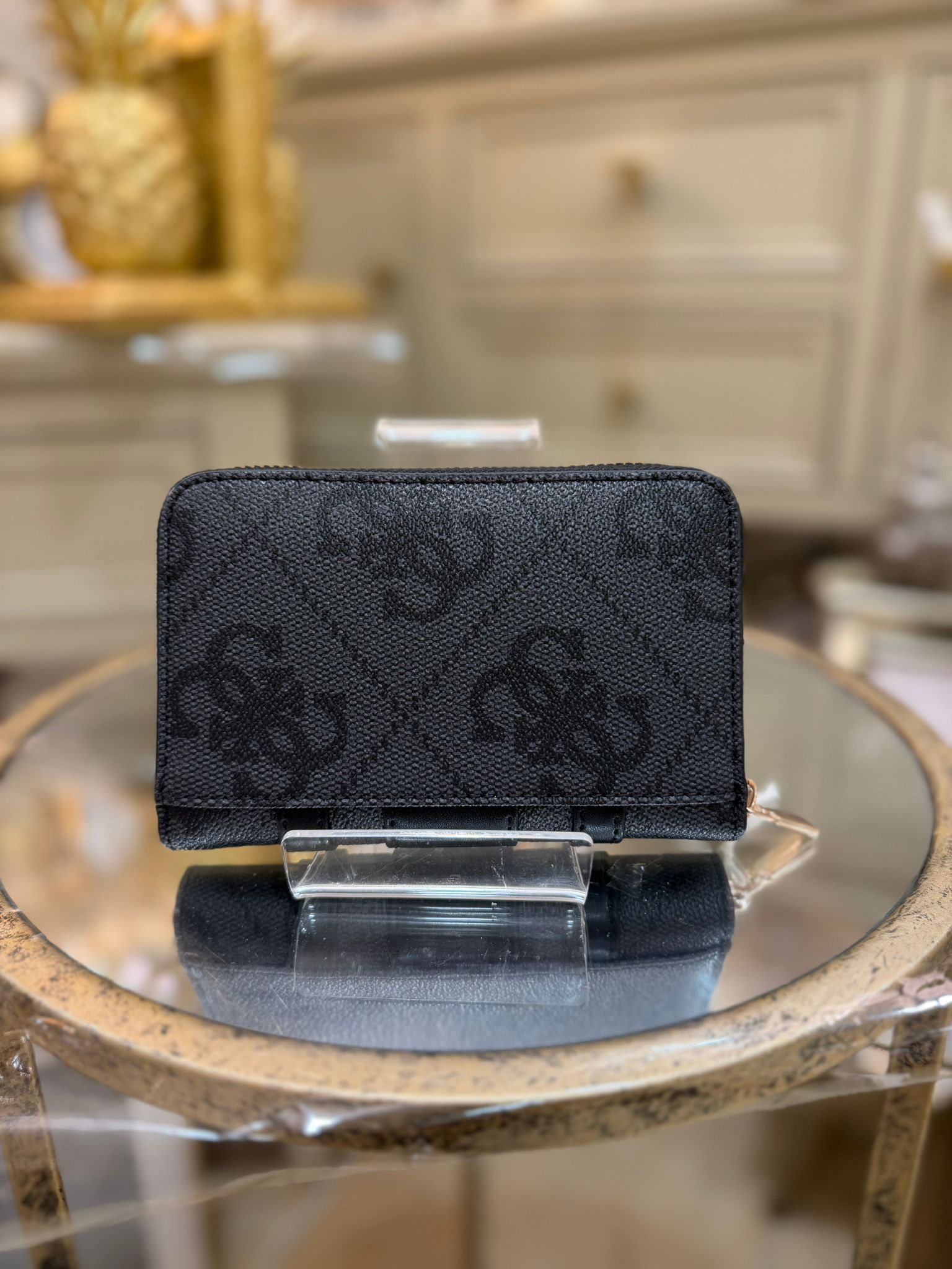 GUESS Erenia Wallet Black Logo - Image 3