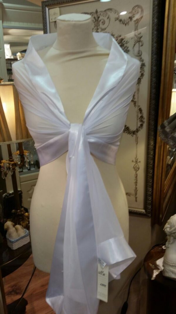 WHITE SILK WRAP