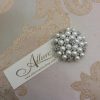 CLASSIC PEARL BROOCH