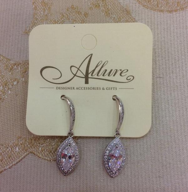 Elegant CZ Clear Drop Crystal Earrings