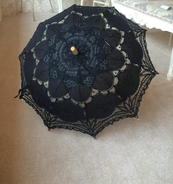 Stunning Black Lace Parasol