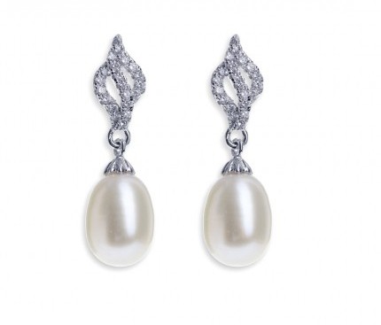 Sophisticated Pearl & Silver Earrings