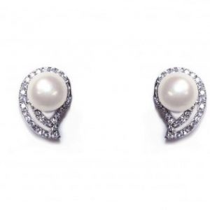 Pretty Fresh Water Pearl & Silver Stud Earrings