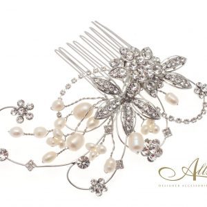 Pearl & Swarovski Crystal Flower Detail Hair Comb