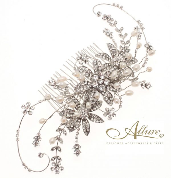 Large Pearl & Swarovski Crystal Flower Detail Hair Comb