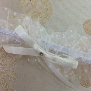 Delicate Garter with Ivory Bow