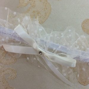 Delicate Garter with Ivory Bow