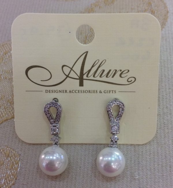 Unique Pearl & Crystal Earrings