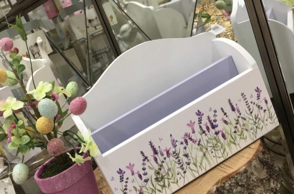 Lavender Envelope/ Letter Holder