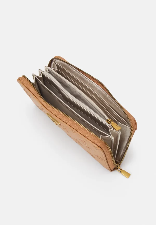 GUESS Helaina SLG Logo Maxi Wallet Caramel - Image 5